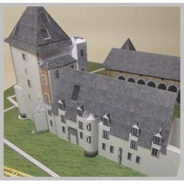 Maquette du château de la Chapelle d'Angillon (18). Montage des Toits.